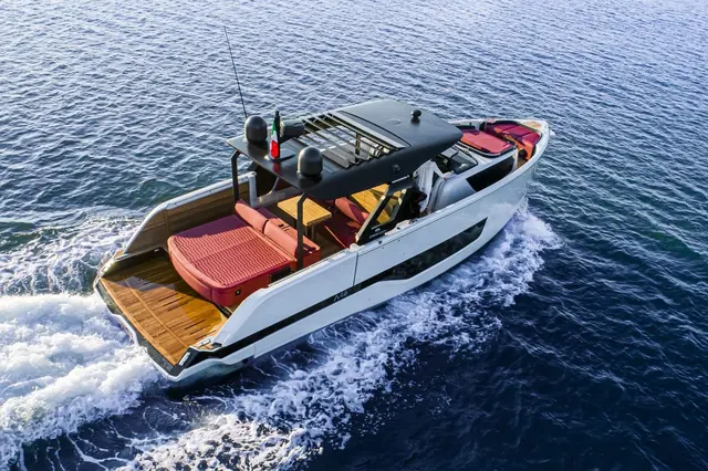 Cranchi A46 — Mallorca Yachst Hire, Mallorca