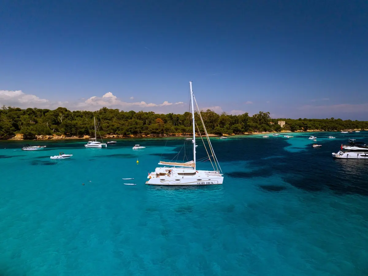 Moby-Dick, main deck — Mallorca Yachst Hire, Mallorca