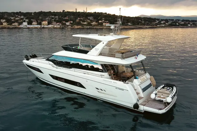 Prestige 680 — Mallorca Yachst Hire, Mallorca