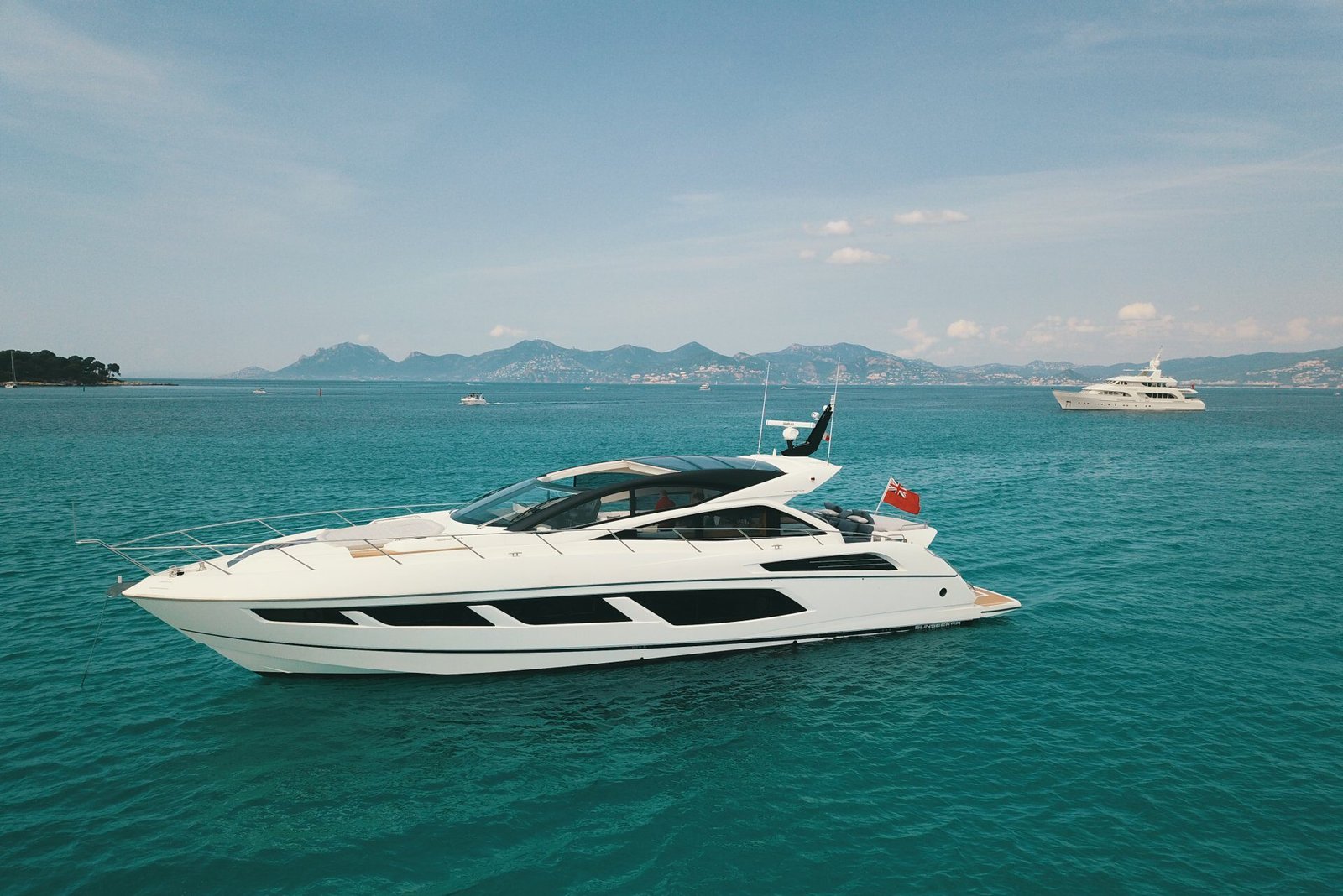 Sunseeker 68