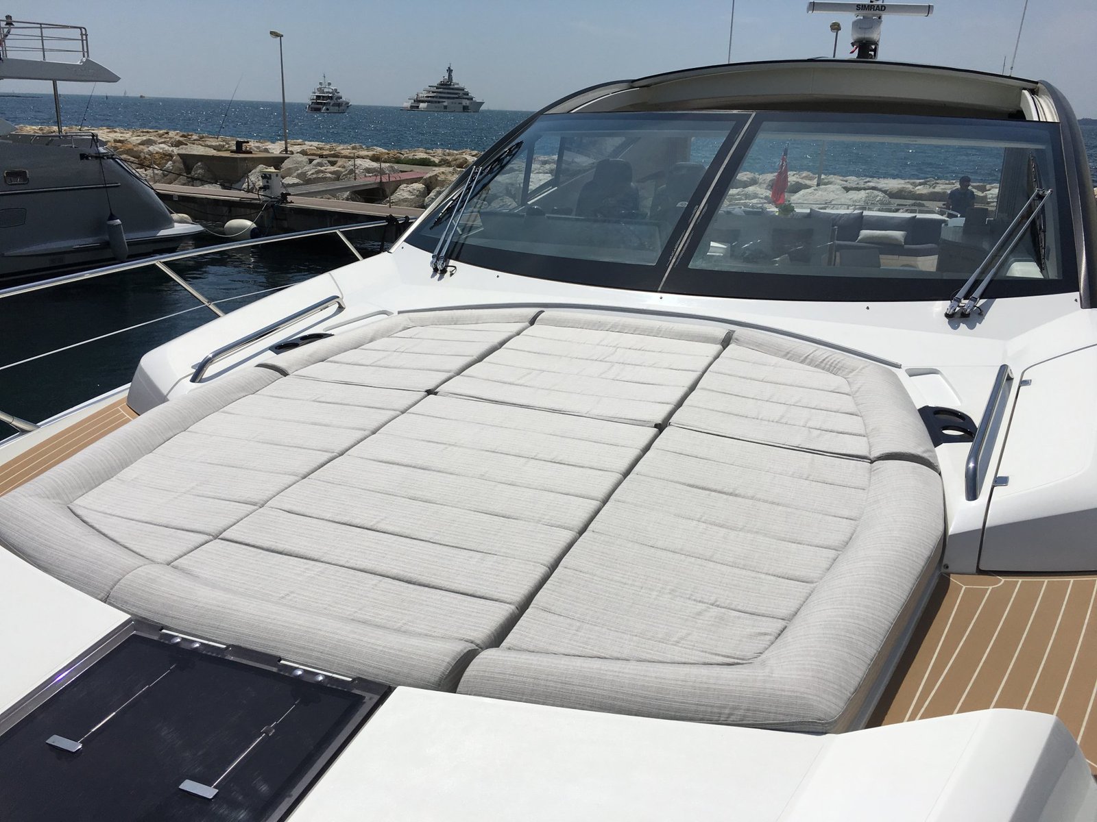 Sunseeker 68