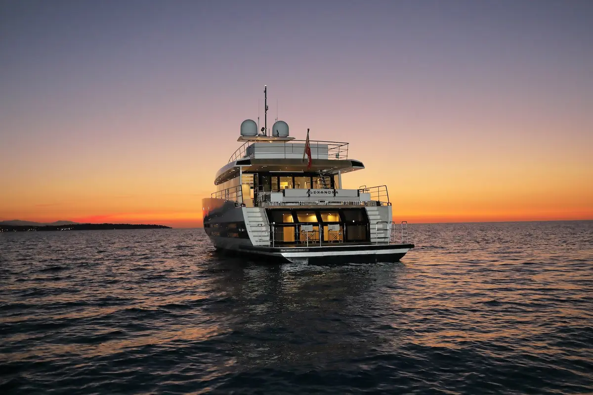 WallyAce 26, flybridge — Mallorca Yachst Hire, Mallorca